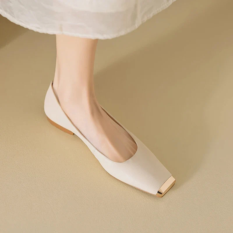 VIVIENNE LEATHER FLATS